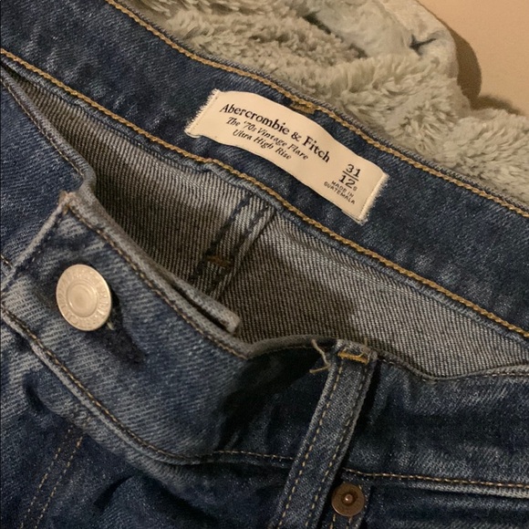 Abercrombie & Fitch Denim - Abercrombie & Fitch High Rise Blue Jeans